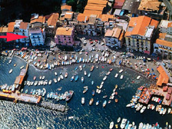 Sorrento vacation - The exact location of the building where Marina Grande apartment is placed