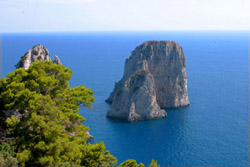 Capri Tours - The famous Faraglioni of Capri