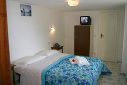 Pensione Positano - Camera da letto dell'appartamento Carla