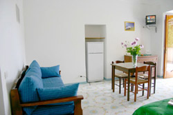Positano Bed and Breakfast - Holidays apartment: Living-room of Concetta apartment 