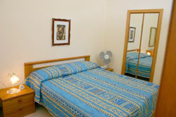 Villa Sorrento - Holidays apartment: Double room of Diana apartment